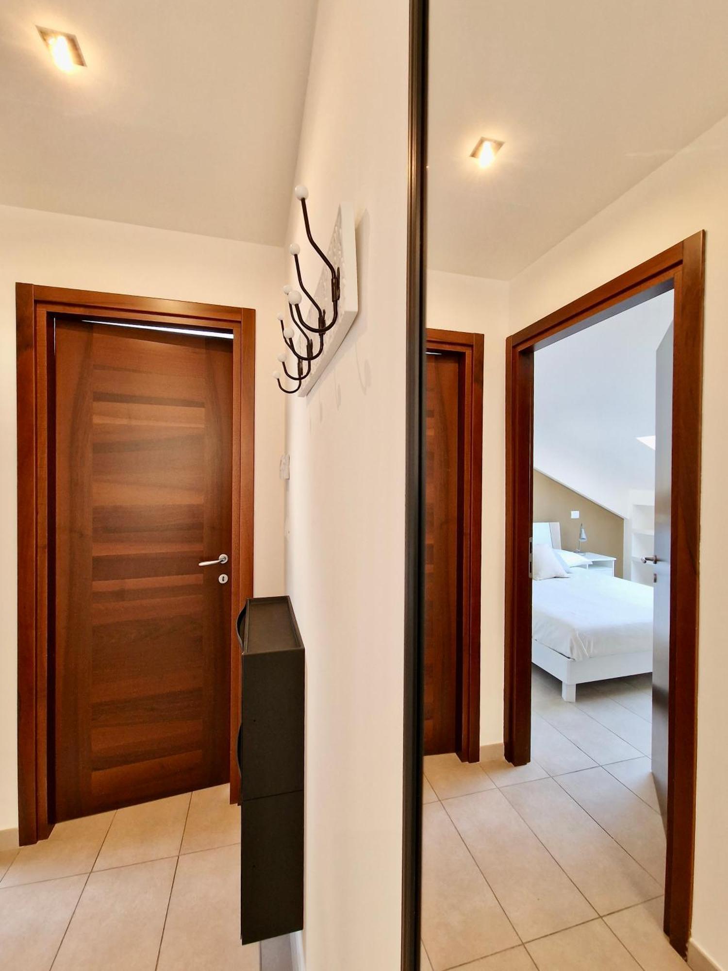 Casa Elena By Tramonti Apartments L'Aquila Exterior photo